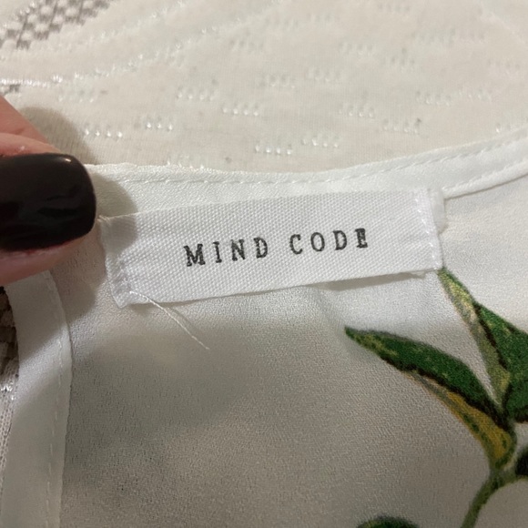 Romper - Picture 5 of 6